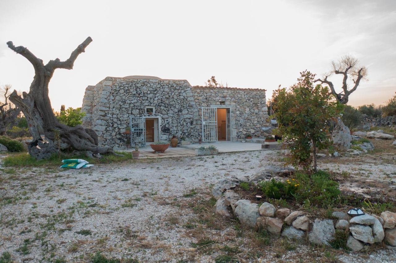 Апартаменты La Nicchia-Trullo Корильяно-д'Отранто Экстерьер фото