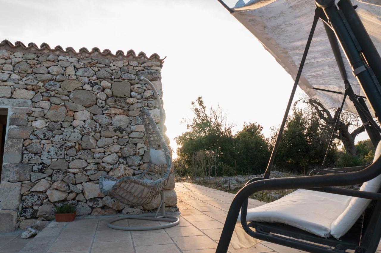 Апартаменты La Nicchia-Trullo Корильяно-д'Отранто Экстерьер фото